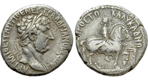 CLAUDIUS (41-54). Denarius. Rome. Obv: TI CLAVD CAESAR AVG P M TR P VI IMP XI. Laureate head right. Rev: Battlemented wall inscribed IMPER RECEPT enclosing praetorian camp in which Fides Praetorianorum stands left, holding spear; aquila to left; in background, pediment with fortified flanking walls. RIC² 37. Rare. Condition: Very fine. Weight: 3.60 g. Diameter: 18 mm.